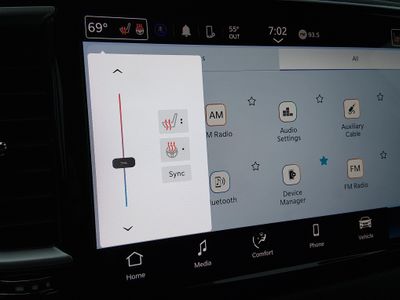 2024 Chrysler Pacifica — photo 18 view