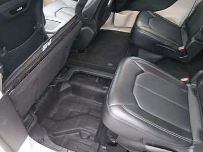 2024 Chrysler Pacifica — photo 20 view