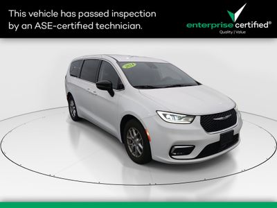 2024 Chrysler Pacifica Touring L FWD — front three-quarter view