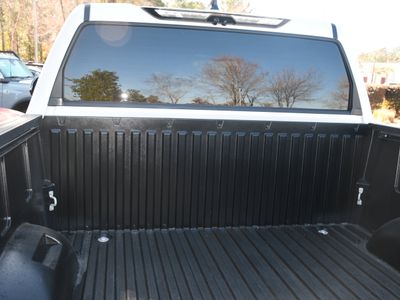 2022 Toyota Tundra Hybrid - Photo 19