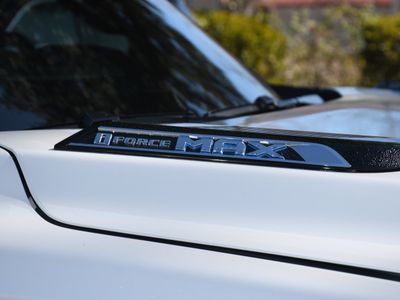 2022 Toyota Tundra Hybrid - Photo 30