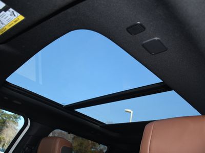 2022 Toyota Tundra Hybrid - Photo 7