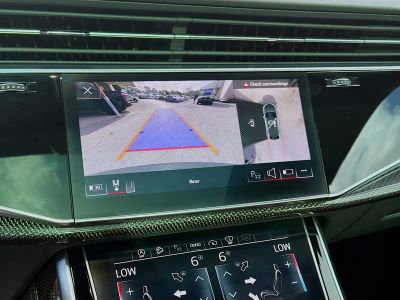 2023 Audi SQ8 — photo 13 view
