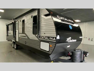 2024 Coachmen RV Catalina Legacy Edition — front three-quarter view