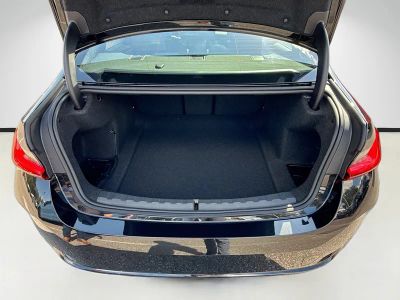 2026 BMW 3 Series — photo 12 view