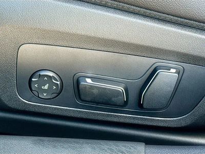 2026 BMW 3 Series — photo 25 view