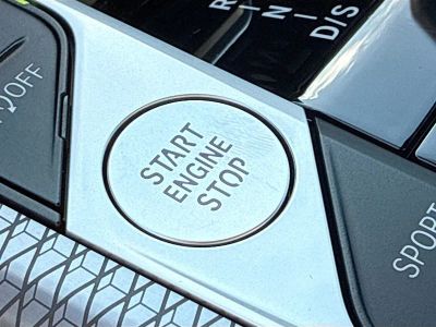 2026 BMW 3 Series — photo 37 view