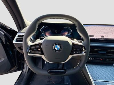 2026 BMW 3 Series — photo 40 view