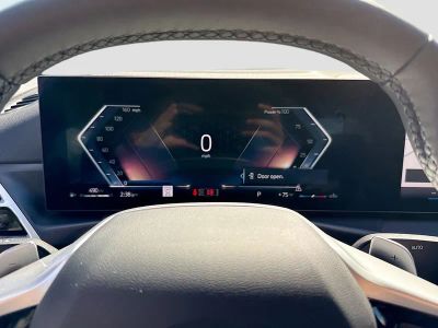 2026 BMW 3 Series — photo 41 view