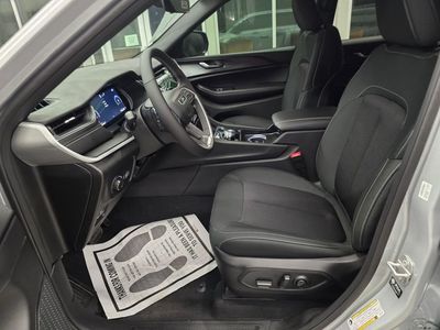 2025 Jeep Grand Cherokee - Photo 15