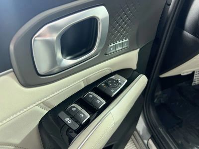 2026 Kia Sorento Hybrid — photo 16 view