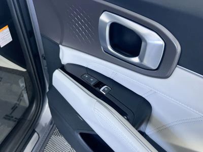 2026 Kia Sorento Hybrid — photo 33 view