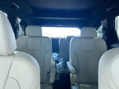2026 Kia Sorento Hybrid — photo 34 view