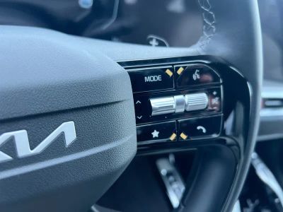 2026 Kia Sorento Hybrid — photo 19 view