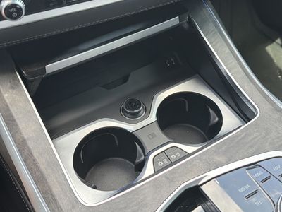 2023 BMW X7 — photo 35 view