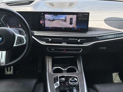 2023 BMW X7 — photo 16 view