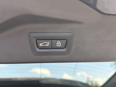 2023 BMW X7 — photo 12 view