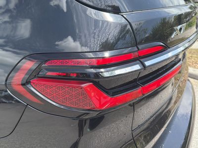 2023 BMW X7 — photo 10 view