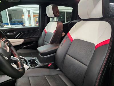 2024 GMC Canyon — photo 21 view
