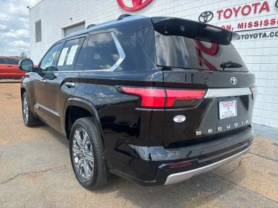 2025 Toyota Sequoia - Photo 6
