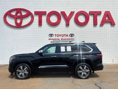 2025 Toyota Sequoia - Photo 5