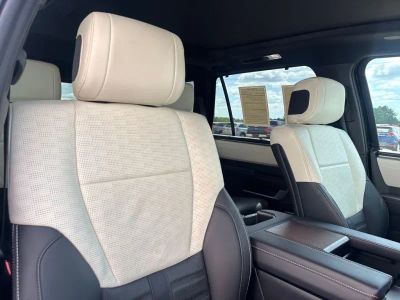 2025 Toyota Sequoia - Photo 19