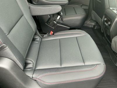 2026 Chevrolet Traverse — photo 14 view