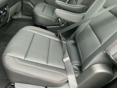 2026 Chevrolet Traverse — photo 11 view