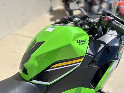 2025 Kawasaki Ninja 500 SE ABS - Photo 11