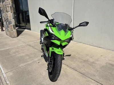 2025 Kawasaki Ninja 500 SE ABS - Photo 2