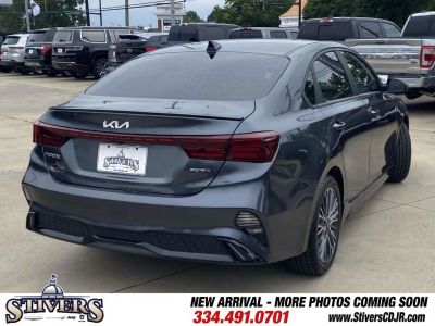 2022 Kia Forte - Photo 9
