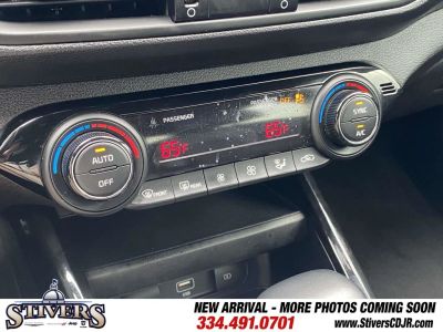 2022 Kia Forte - Photo 24