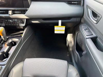 2026 Subaru Outback — photo 18 view