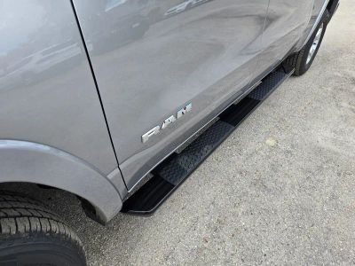 2026 Ram 1500 — photo 11 view