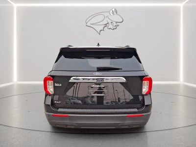 2022 Ford Explorer — interior view