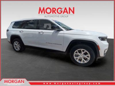 2023 Jeep Grand Cherokee L Limited in Bright White Clearcoat — front three-quarter view