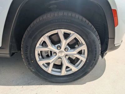 2023 Jeep Grand Cherokee L — photo 12 view
