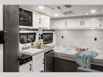 2027 Venture RV Campbound — detail view