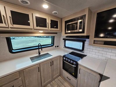2023 Forest River RV Rockwood Signature - Photo 39