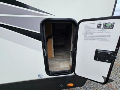 2023 Forest River RV Rockwood Signature - Photo 11