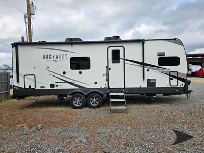 2023 Forest River RV Rockwood Signature - Photo 9