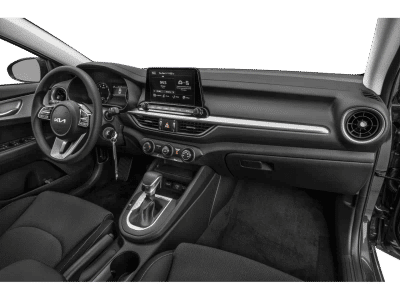2023 Kia Forte - Photo 14