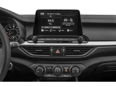 2023 Kia Forte - Photo 10