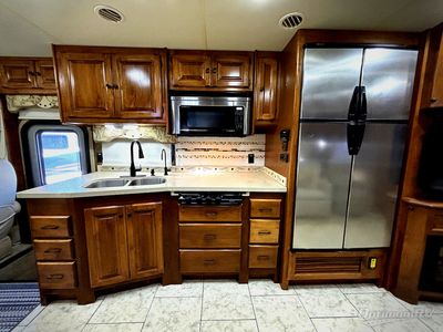 2012 Tiffin Allegro - Photo 6