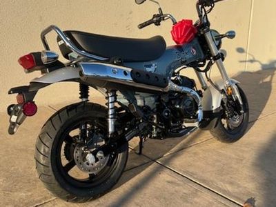 2025 Honda Dax 125 - Photo 4