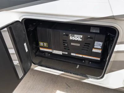 2027 Thor Motor Coach WINDSPORT — photo 33 view