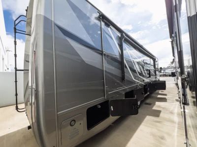 2027 Thor Motor Coach WINDSPORT — photo 21 view