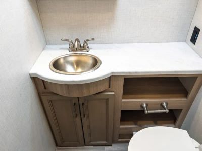 2027 Thor Motor Coach WINDSPORT — photo 14 view