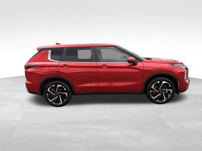 2024 Mitsubishi Outlander - Photo 9