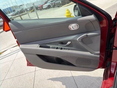 2026 Hyundai Elantra - Photo 27